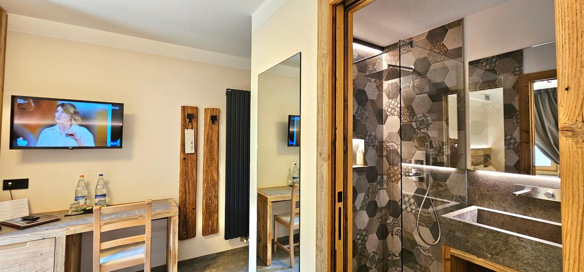 Albergo Alpenrose Λιβίνιο Εξωτερικό φωτογραφία